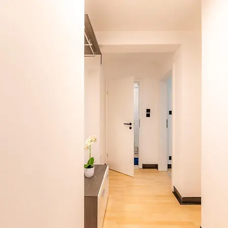 43 1 Apartment Essen
